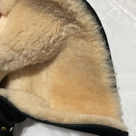 Ugg Avondale Black Suede Boots Diamond Gold and Silver Metal Studs inside zip - Picture 11 of 16